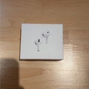 Apple Wireless Earbuds in White